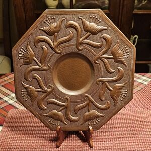 Cobre hand-hammered Copper English Arts and Crafts Keswick-style Wall Plate, 11"